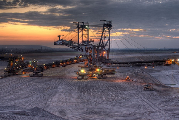 山西：2030年底部分非煤矿山企业基本实现智能化